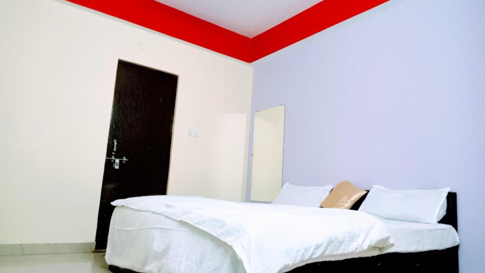 Goroomgo The Shivay Guest House Inn Βαρανάσι Εξωτερικό φωτογραφία